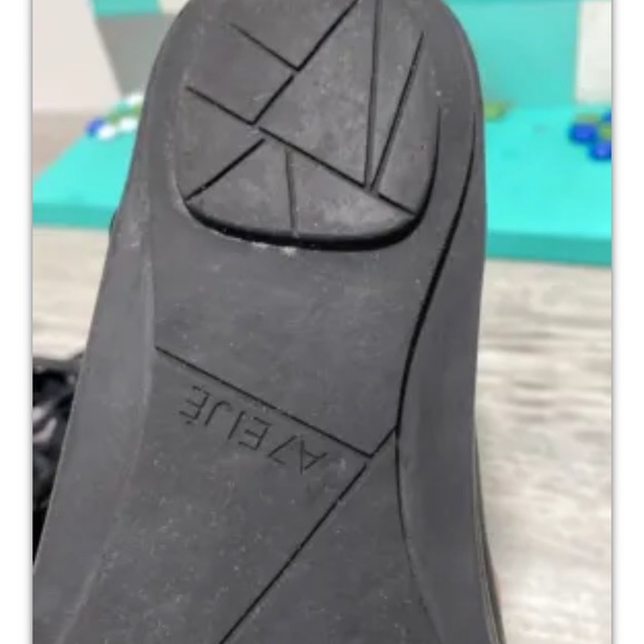 A7EIJE  Genuine Leather lace up sandals size 7.5 - Picture 6 of 6